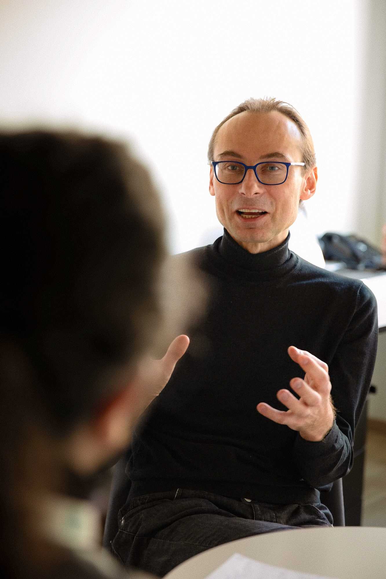 Portrait of Alex Bronstein in his laboratory