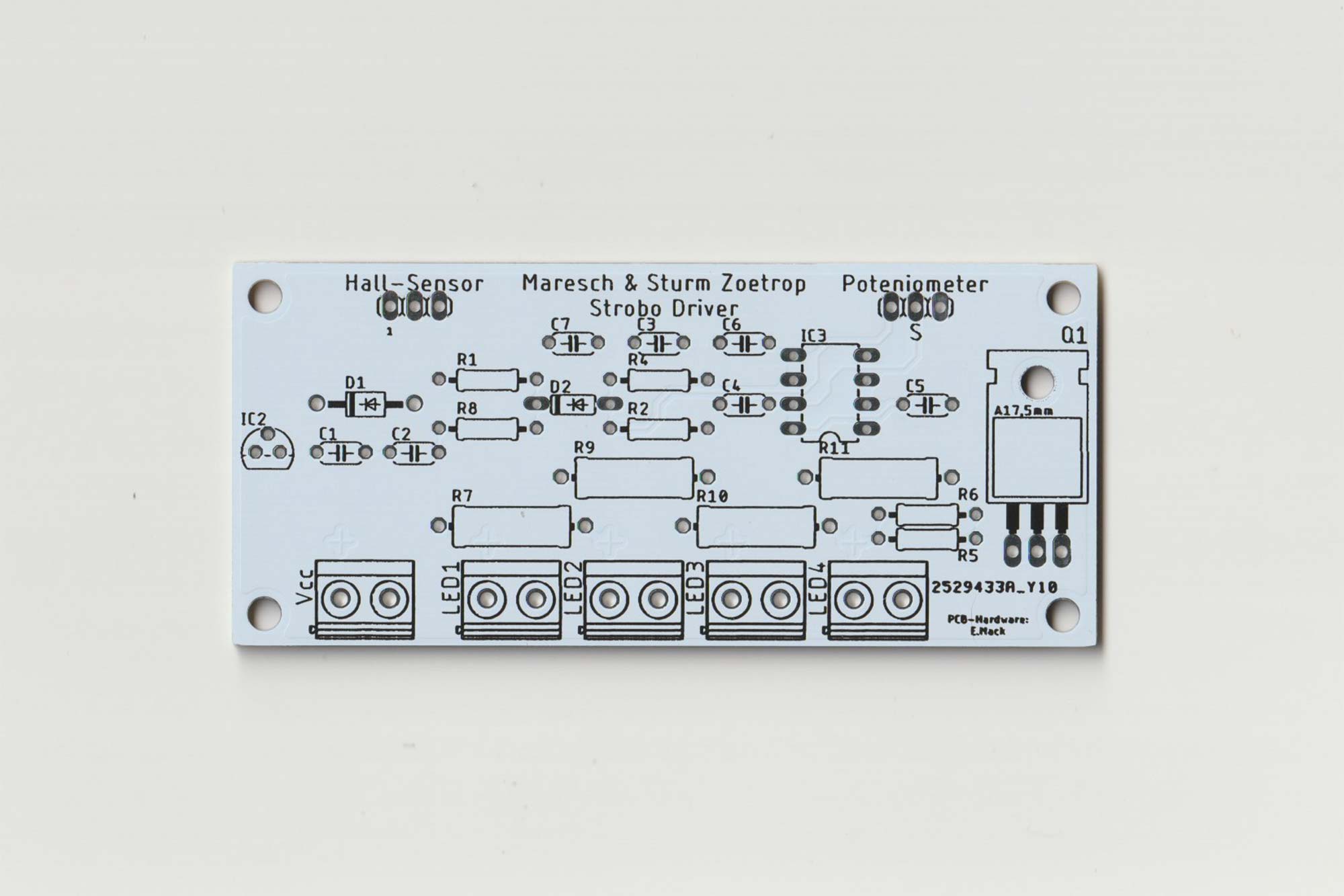 a clear view of a pcb